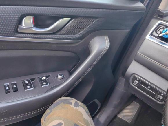 [上海·苏U] 二手长安欧尚长安欧尚科赛2020款 1.5T 自动悦尚型 7座