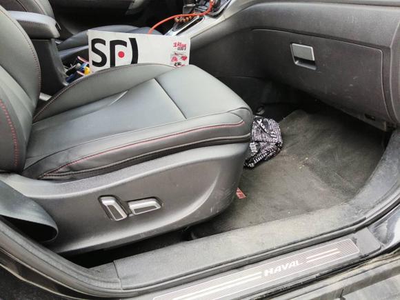 [深圳·粤L] 二手哈弗哈弗H62015款 运动版 1.5T 自动两驱豪华型