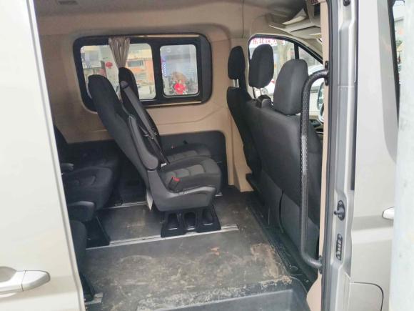 [上海·沪F] 二手上汽大通MAXUS新途V902019款 2.0T手动智达后驱双胎加长轴高顶15座