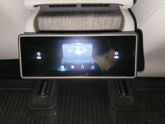 [青岛·鲁B] 二手蔚来蔚来ES82023款 75kWh