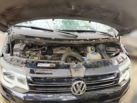 [无锡·苏B] 二手大众迈特威2012款 2.0TSI 两驱豪华版