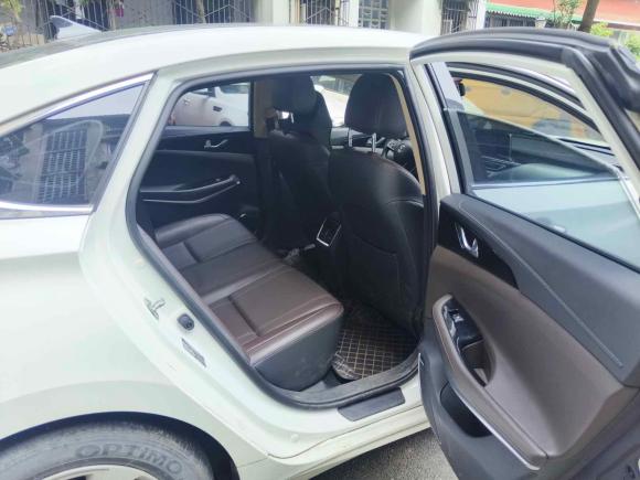 [成都·川A] 二手长安睿骋CC2018款 1.5T 手动典雅型星空版 国V