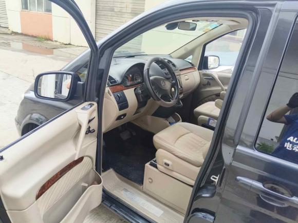 [上海·沪L] 二手奔驰唯雅诺2011款 2.5L 领航版