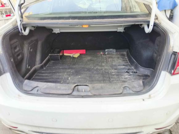 [温州·浙C] 二手海马福美来2016款 1.6L 手动品尚型升级版