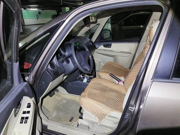 [佛山·粤A] 二手铃木天语 尚悦2011款 1.6L 自动舒适型