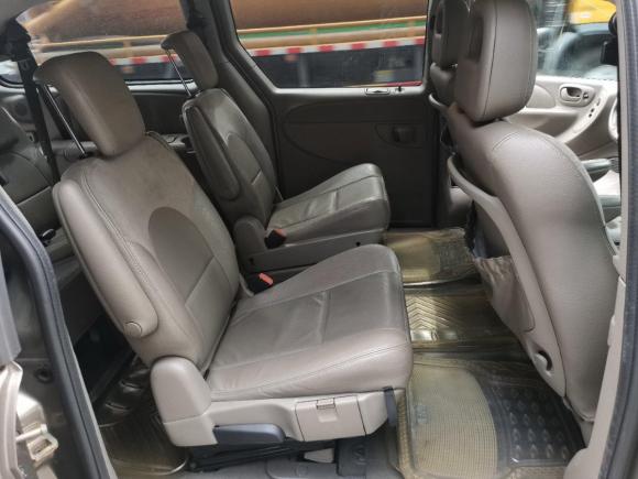 [深圳·粤B] 二手克莱斯勒大捷龙2007款 3.3L 商务版