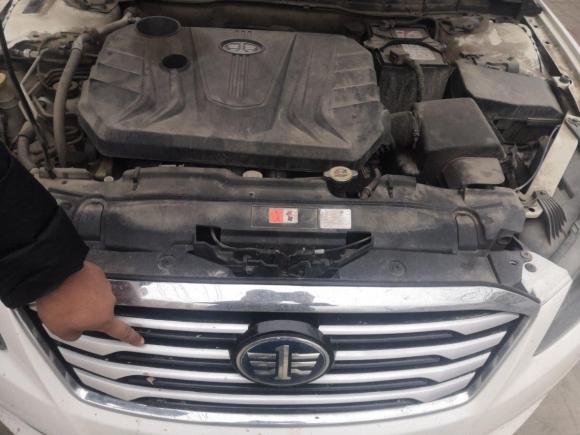 [青岛·鲁B] 二手奔腾奔腾B702014款 2.0L 自动豪华型