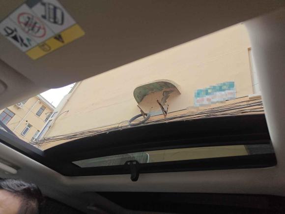 [上海·沪A] 二手路虎神行者22012款 2.0T Si4 SE汽油版