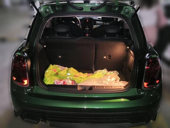 [广州·粤E] 二手MINIMINI2022款 1.5T COOPER 艺术家