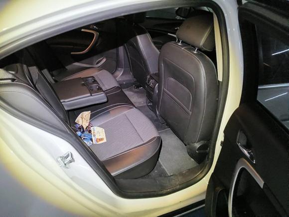 [苏州·苏E] 二手别克君威2015款 1.6T 领先技术型