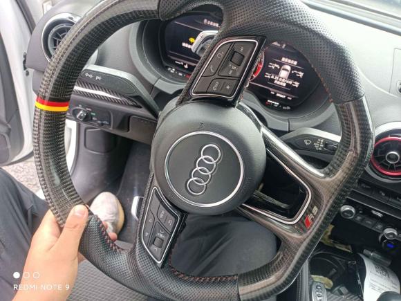 [武汉·豫S] 二手奥迪奥迪S32017款 改款 S3 2.0T Limousine