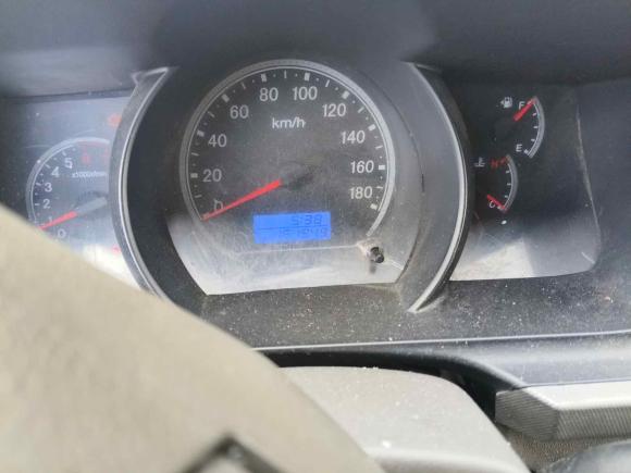 [无锡·苏B] 二手金龙凯歌2015款 2.4L商务型4RB2