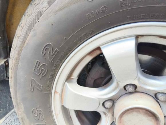 [上海·沪C] 二手东风锐骐多功能车2013款 2.4L汽油两驱标准型ZG24