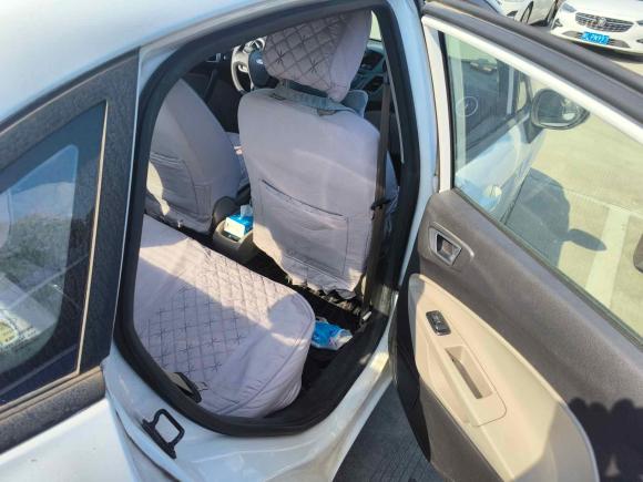 [南京·苏A] 二手福特嘉年华2013款 三厢 1.5L 自动时尚型