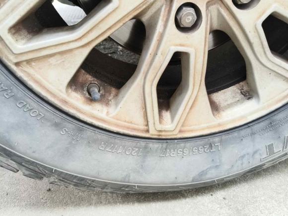 [宁波·浙B] 二手江铃驭胜S3502013款 2.4T 两驱特装版