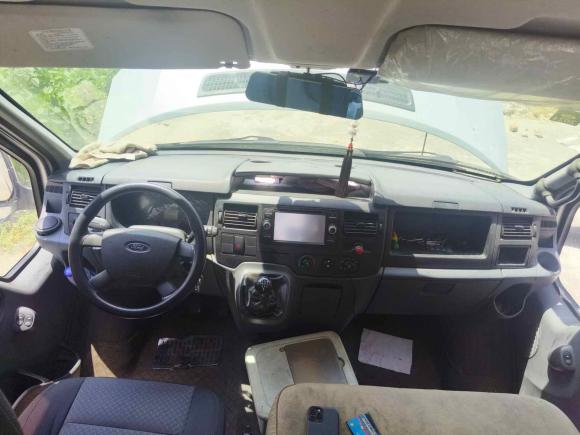 [南通·苏F] 二手福特新世代全顺2016款 2.2T短轴6座中顶多功能车