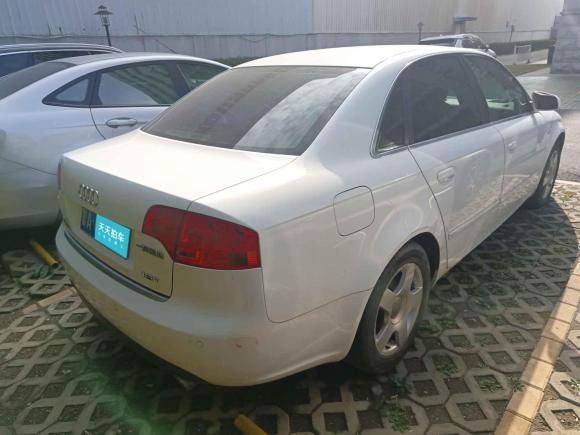[济南·鲁A] 二手奥迪奥迪A42006款 1.8T 7挡自动舒适型