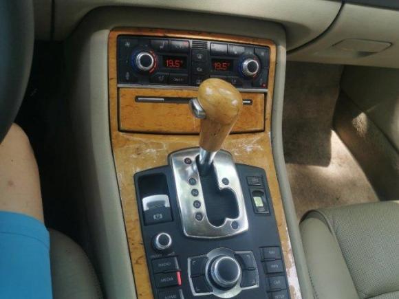 [金华·浙G] 二手奥迪奥迪A82004款 A8L 4.2L