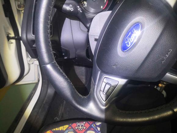 [杭州·浙B] 二手福特福克斯2015款 两厢 1.6L 自动风尚型