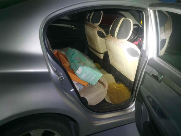 [武汉·鄂A] 二手荣威荣威3502013款 350S 1.5L 自动迅达版