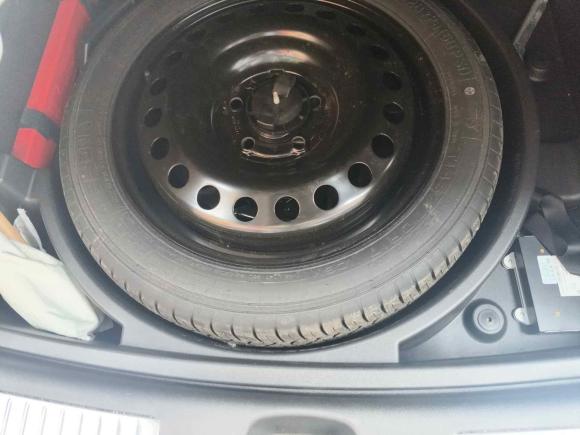 [嘉兴·浙D] 二手凯迪拉克凯迪拉克XT42018款 28T 两驱领先型