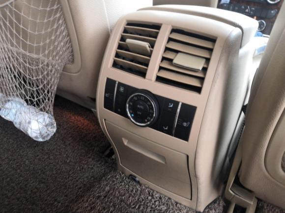 [上海·沪C] 二手奔驰奔驰GL级2011款 GL 450 4MATIC尊贵型