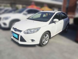 福特福克斯2012款 两厢 1.6L 手动风尚型