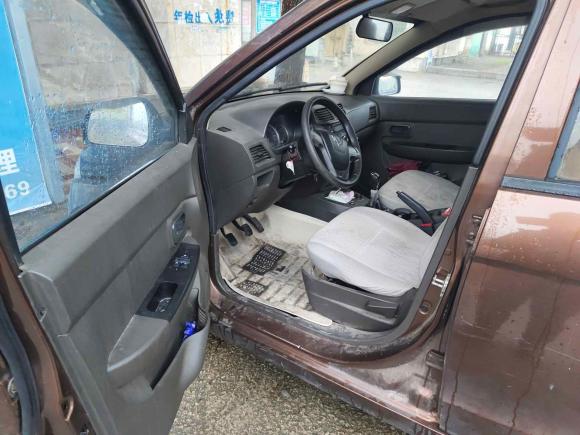 [南昌·赣A] 二手五菱汽车五菱宏光2015款 1.5L S 基本型国V