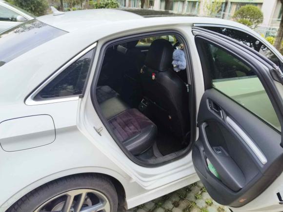 [苏州·苏E] 二手奥迪奥迪A32018款 30周年年型 Limousine 35 TFSI 运动型