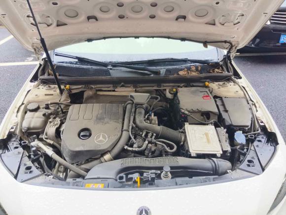 [无锡·苏B] 二手奔驰奔驰A级2020款 改款 A 200 L 运动轿车动感型