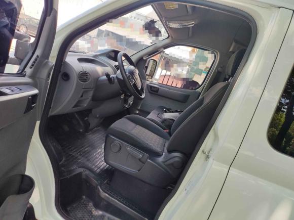 [合肥·苏C] 二手上汽大通MAXUS上汽大通MAXUS V802019款 2.5T经典款6挡手动傲运通短轴中顶5/6座