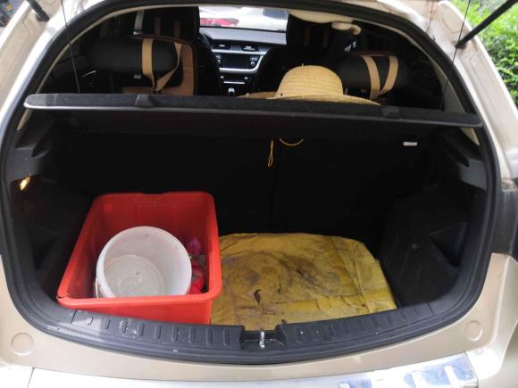 [金华·浙G] 二手吉利汽车远景X32017款 1.5L 手动尊贵型