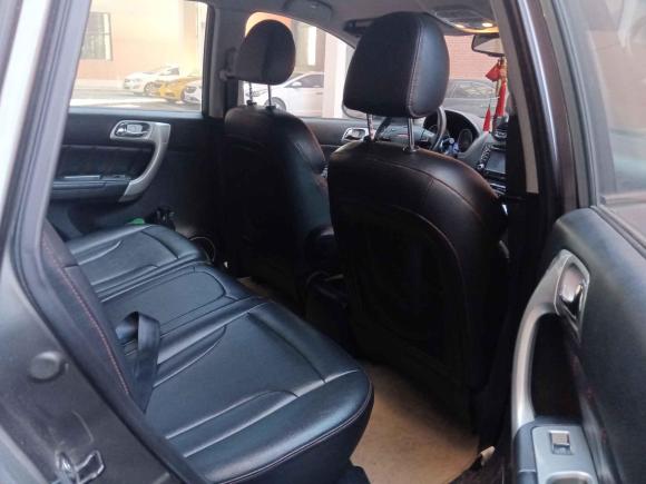 [南京·苏A] 二手哈弗哈弗H62013款 升级版 1.5T 手动两驱精英型