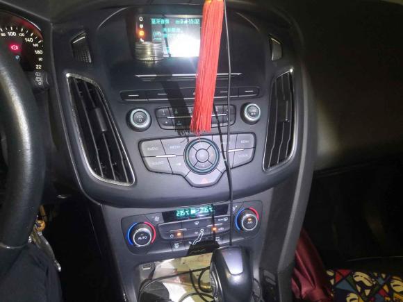 [杭州·浙B] 二手福特福克斯2015款 两厢 1.6L 自动风尚型