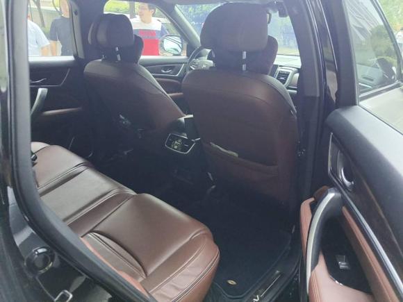 [上海·沪D] 二手本田本田UR-V2017款 370TURBO 四驱尊享版 国V