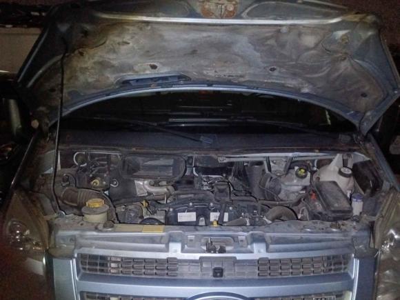 [成都·川A] 二手福特新世代全顺2009款 2.4T柴油豪华型长轴中顶国III