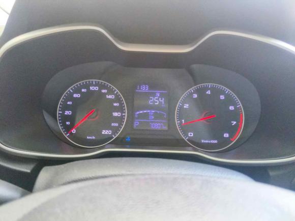 [上海·苏M] 二手名爵名爵ZS2017款 1.5L 自动豪华版