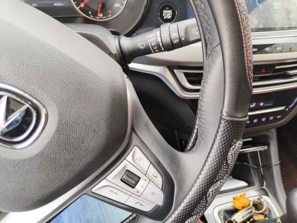 [义乌·浙G] 二手长安长安CS35PLUS2019款 1.6L 手动畅联版