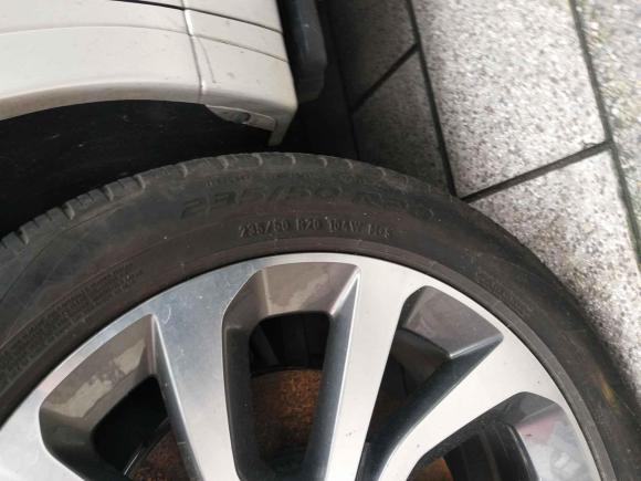 [无锡·苏B] 二手路虎发现运动版2020款 249PS R-Dynamic 性能科技版 7座