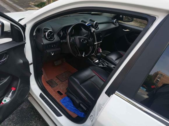 [湖州·浙E] 二手东南东南DX32016款 1.5T CVT尊贵型