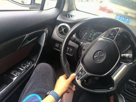 [杭州·赣G] 二手北京汽车绅宝D502018款 1.5L CVT尊贵智驾版