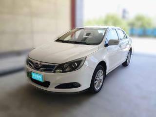 比亚迪比亚迪e52018款 450 智联畅享型