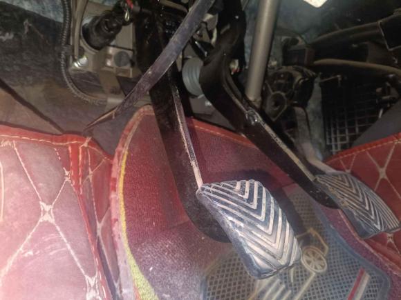 [青岛·鲁B] 二手长安欧尚长安欧尚A8002017款 1.6L 手动智享型