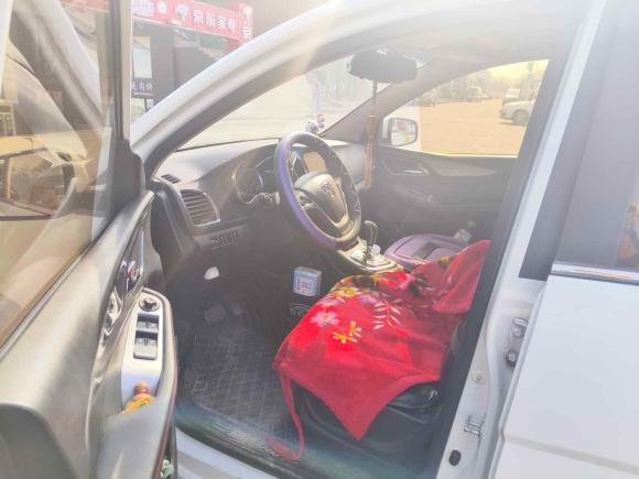 [青岛·鲁B] 二手宝骏宝骏5602016款 1.8L iAMT豪华型