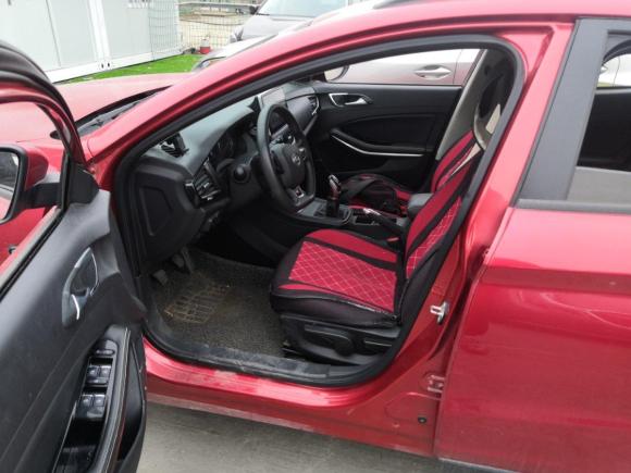 [上海·苏C] 二手陆风陆风逍遥2018款 1.5T 手动白银版