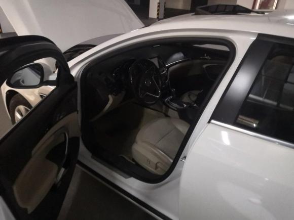 [上海·皖H] 二手别克君威2014款 2.0L 领先时尚型