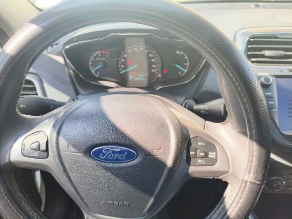 [青岛·琼B] 二手福特福睿斯2017款 幸福版 1.5L 自动时尚型