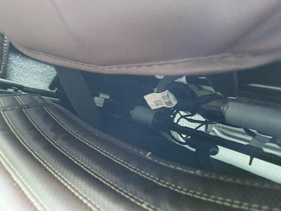 [广州·粤A] 二手奥迪奥迪A4L2017款 40 TFSI 风尚型