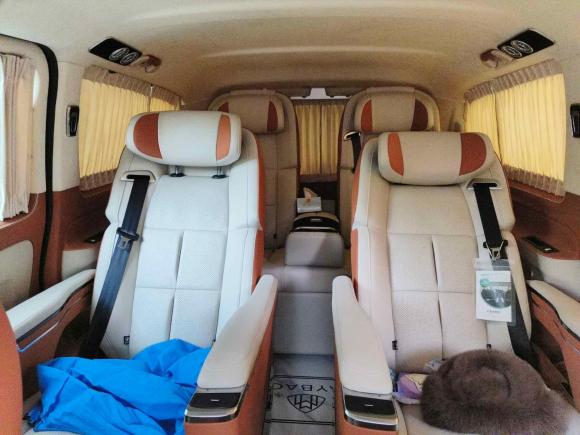 [杭州·浙A] 二手奔驰威霆2021款 2.0T 精英版 7座