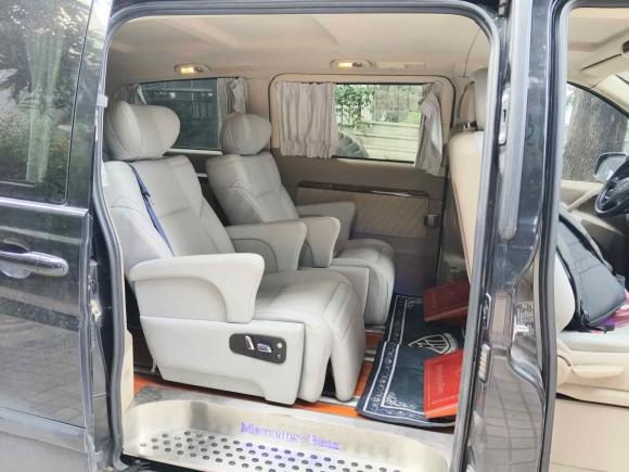 [广州·粤G] 二手奔驰唯雅诺2012款 2.5L 舒适版